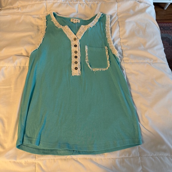 POL here for the summer blue soft ribbed lace trim pocket tank top - Picture 2 of 7